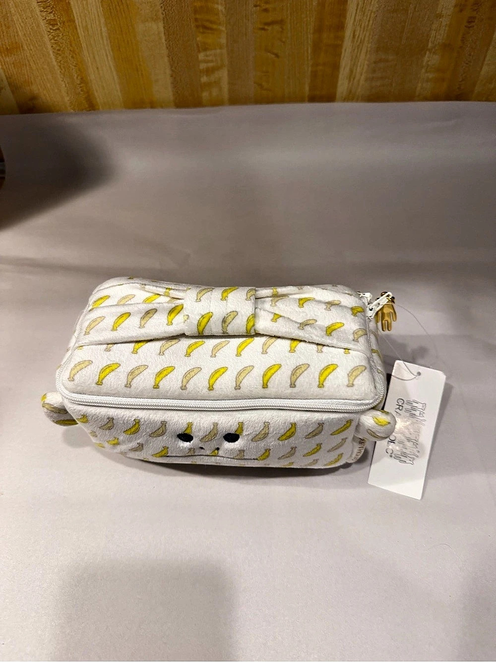 Graftholic Banana Print Cosmetic Bag NWT in White & Yellow